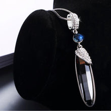 Load image into Gallery viewer, Geometric crystal long chain necklace