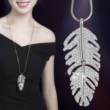 Load image into Gallery viewer, Long chain feather necklace