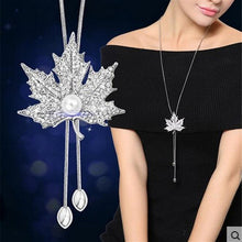 Load image into Gallery viewer, Small Leaf Long Chain Necklace