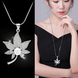 Small Leaf Long Chain Necklace